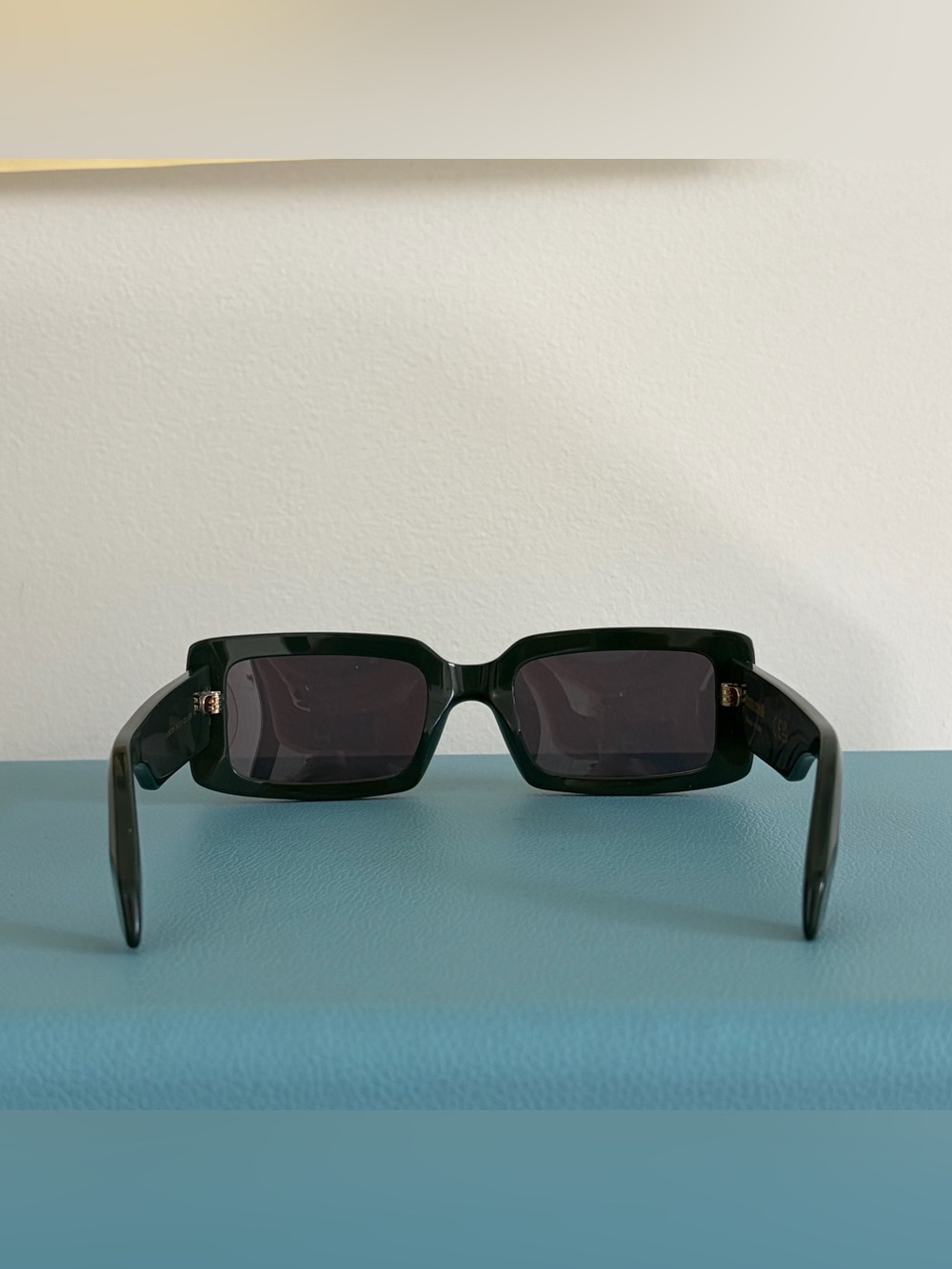Roberto Cavalli Green Rectangular Women's Sunglasses - Picture 5 of 6